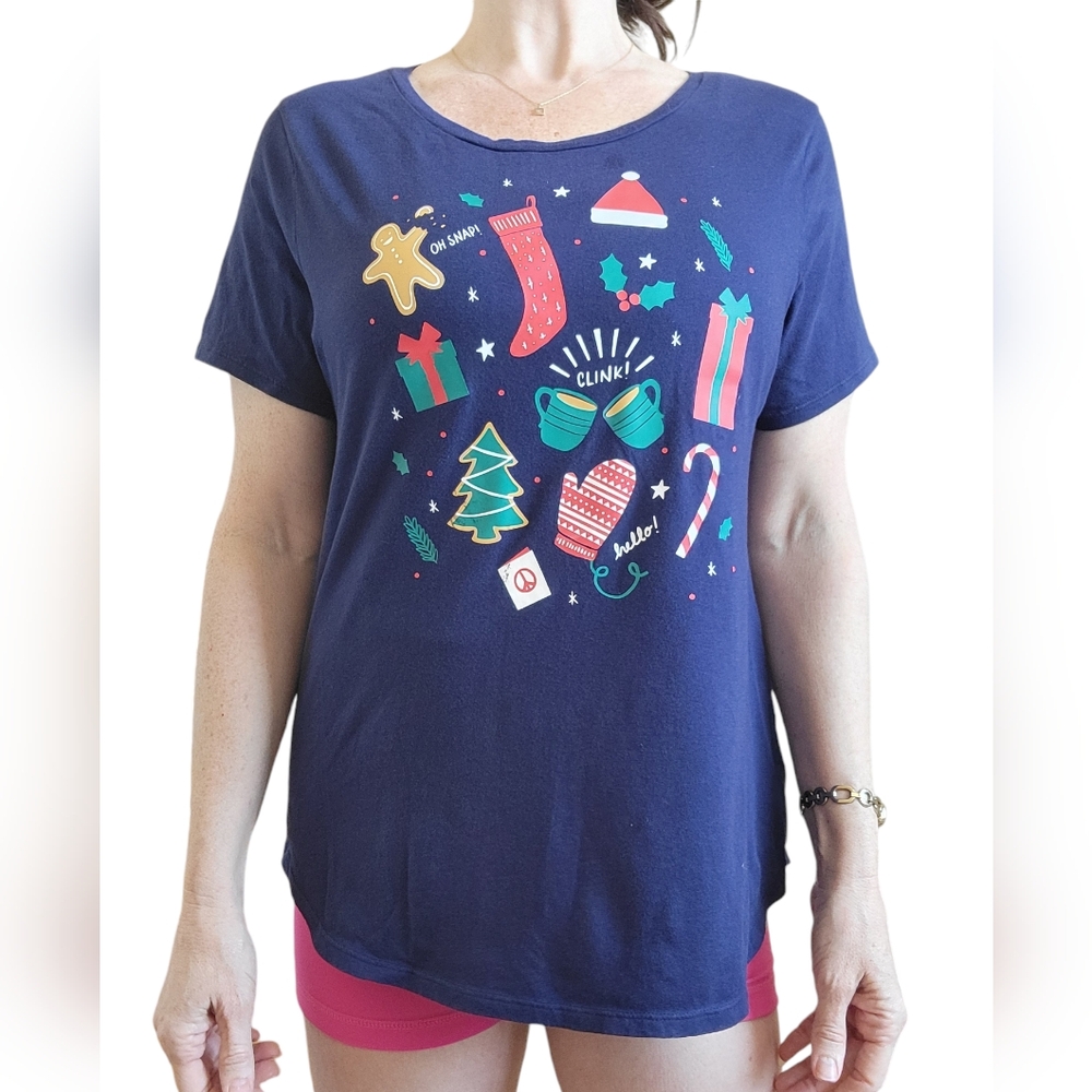 Old Navy Christmas Everywear Tee